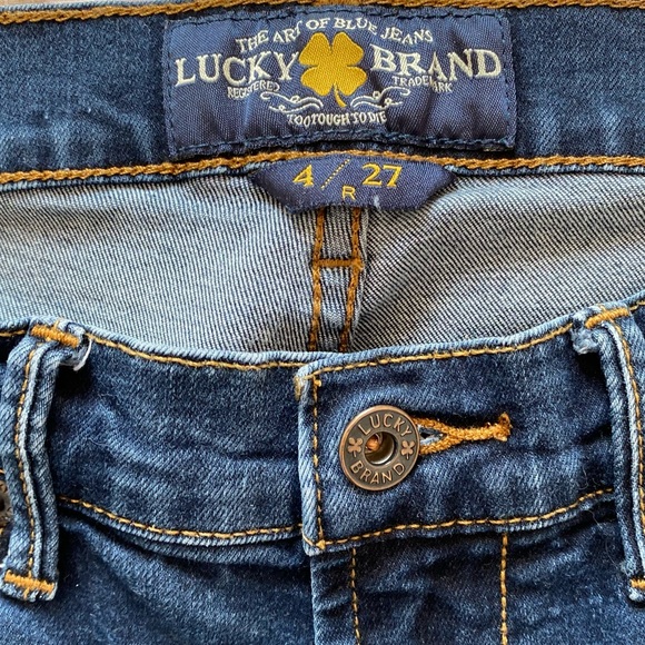 🍀LUCKY BRAND 🍀Blue jeans America . Size 4/27 Regular. - Picture 3 of 13